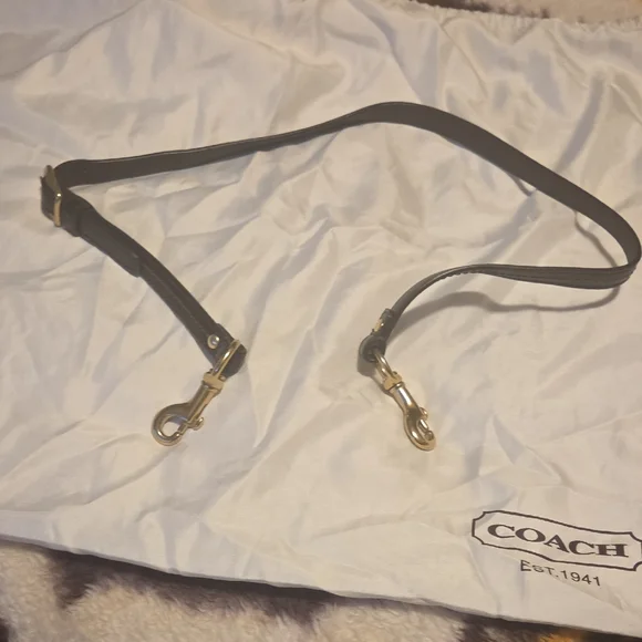 Coach Tan and Brown Patterned Shoulder Bag - Picture 4 of 8